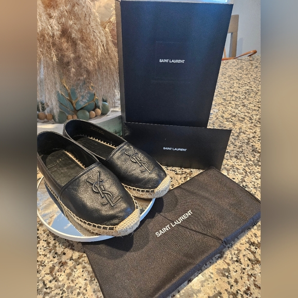 YSL Lambskin Espadrilles-Full Inclusion!🔥 - Picture 3 of 13